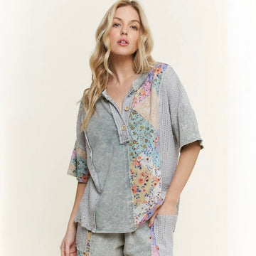 B 903. J. Her Mineral Washed Floral Patchwork Henley Top 100% Cotton - Size Small