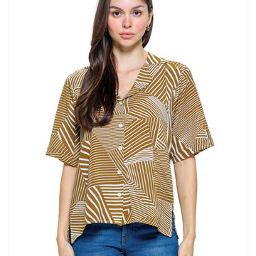 D 867. NWT Yak & Yeti Button-up Multi-Stripe Top - Size Large/XL
