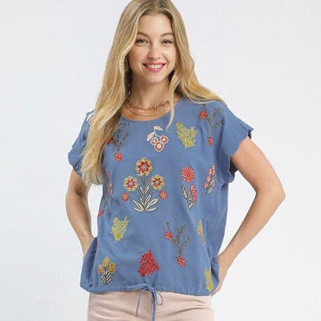 B 943. NWT Umgee Embroidered Botanical Print Top - Size Small